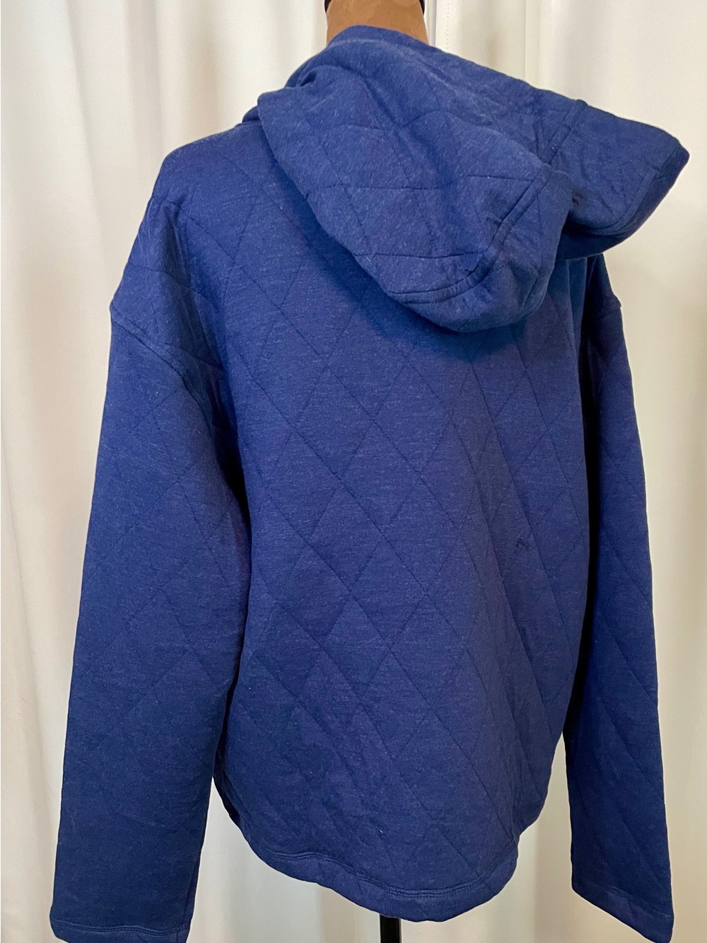Lands' End Quilted Hooded Snap-Placket Pullover - Navy - Picture 5 of 5
